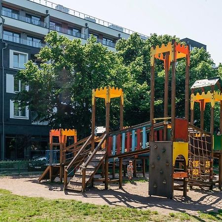 Chilliapartamenty - Nadmorskie Tarasy - Morski Z Dostepem Do Basenu Kolobrzeg Exterior photo